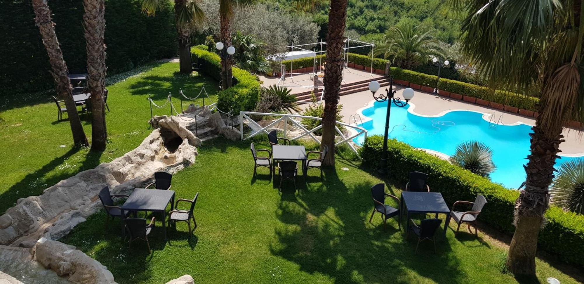 Villa Al Rifugio Cava deʼ Tirreni Zewnętrze zdjęcie