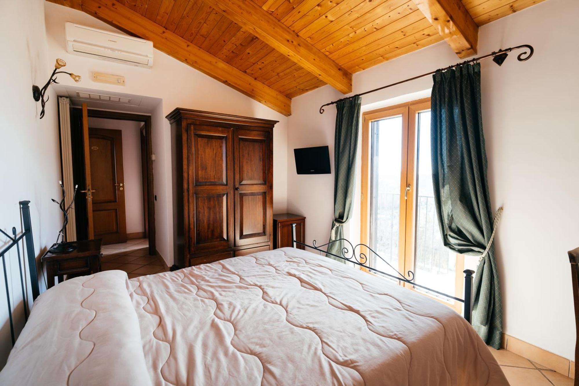 Villa Al Rifugio Cava deʼ Tirreni Zewnętrze zdjęcie