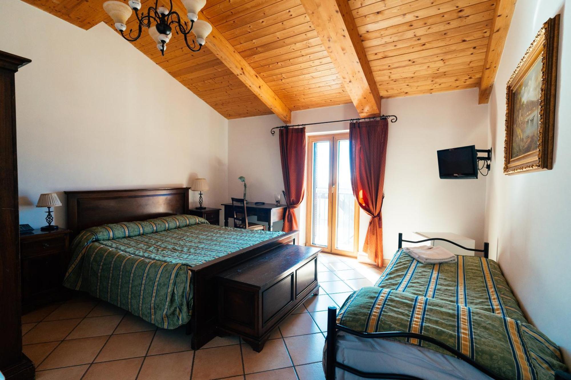Villa Al Rifugio Cava deʼ Tirreni Zewnętrze zdjęcie