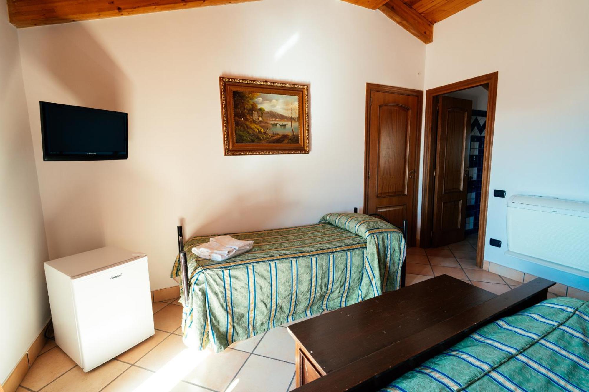 Villa Al Rifugio Cava deʼ Tirreni Zewnętrze zdjęcie